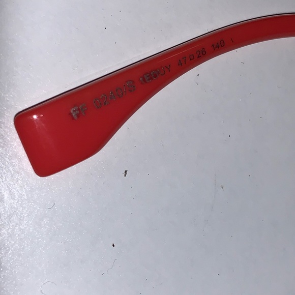 Fendi women’s Sunglasses main image 6